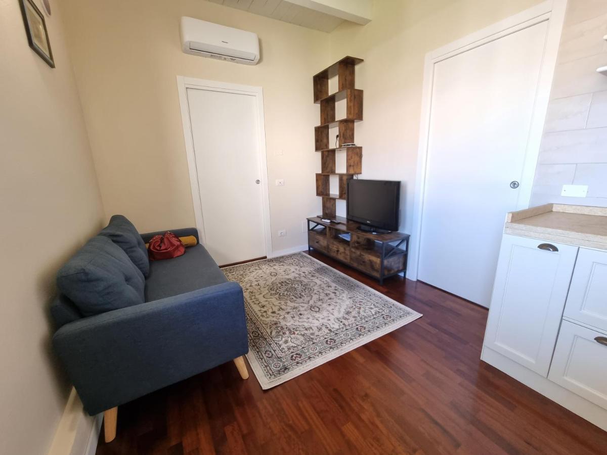 דירות Attico Panoramico קליארי מראה חיצוני תמונה